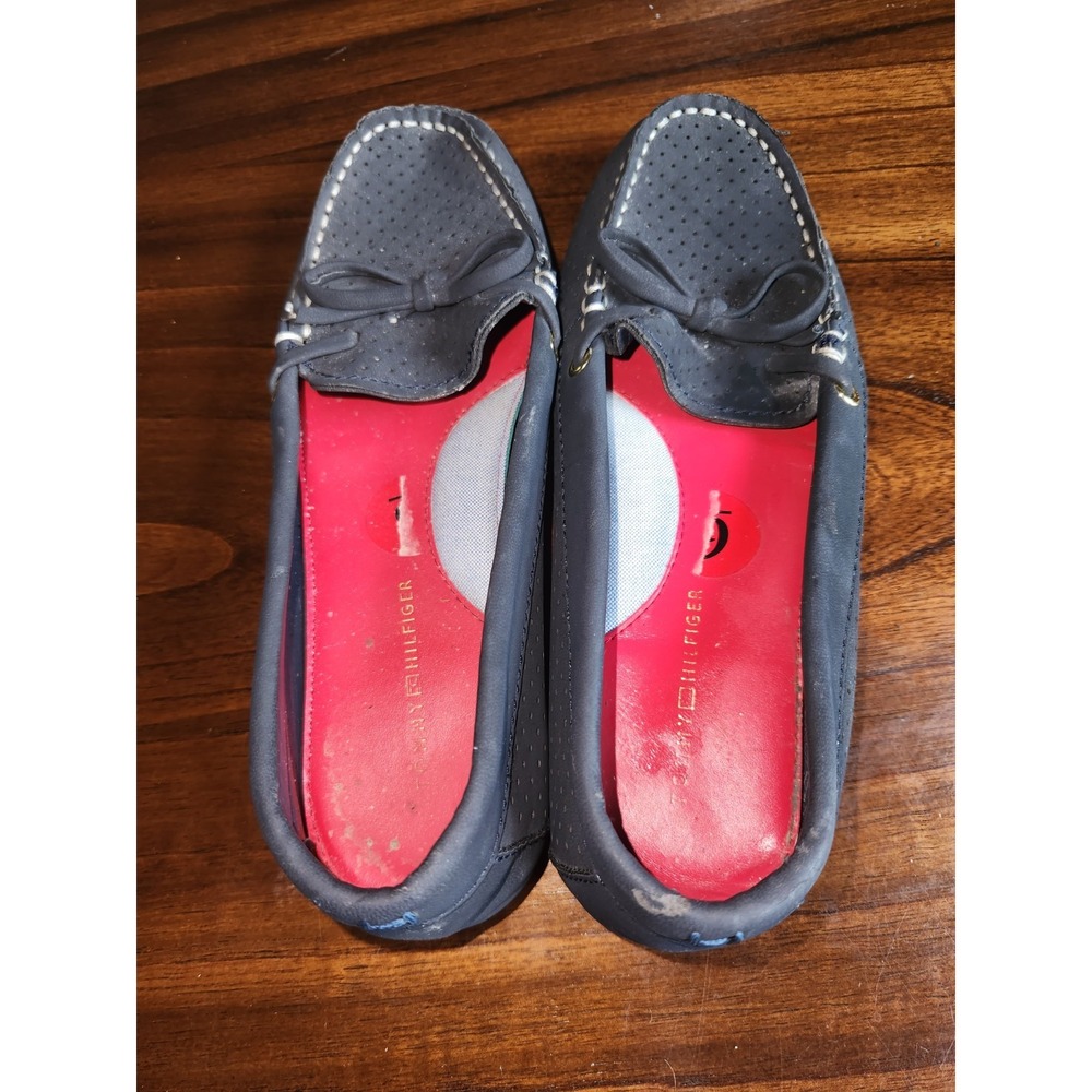 Tommy Hilfiger Womens Loafers Flat Slip-on Perforated Shoes Navy Blue Size 6